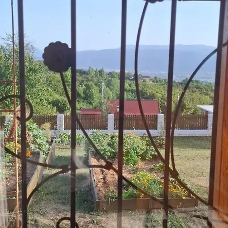 Apartament Bio Garden Sarajevo - Kremes, Seosko Domacinstvo Pogledine