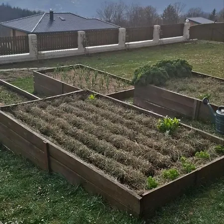 Bio Garden Sarajevo - Kremes, Seosko Domacinstvo Pogledine Apartamento *